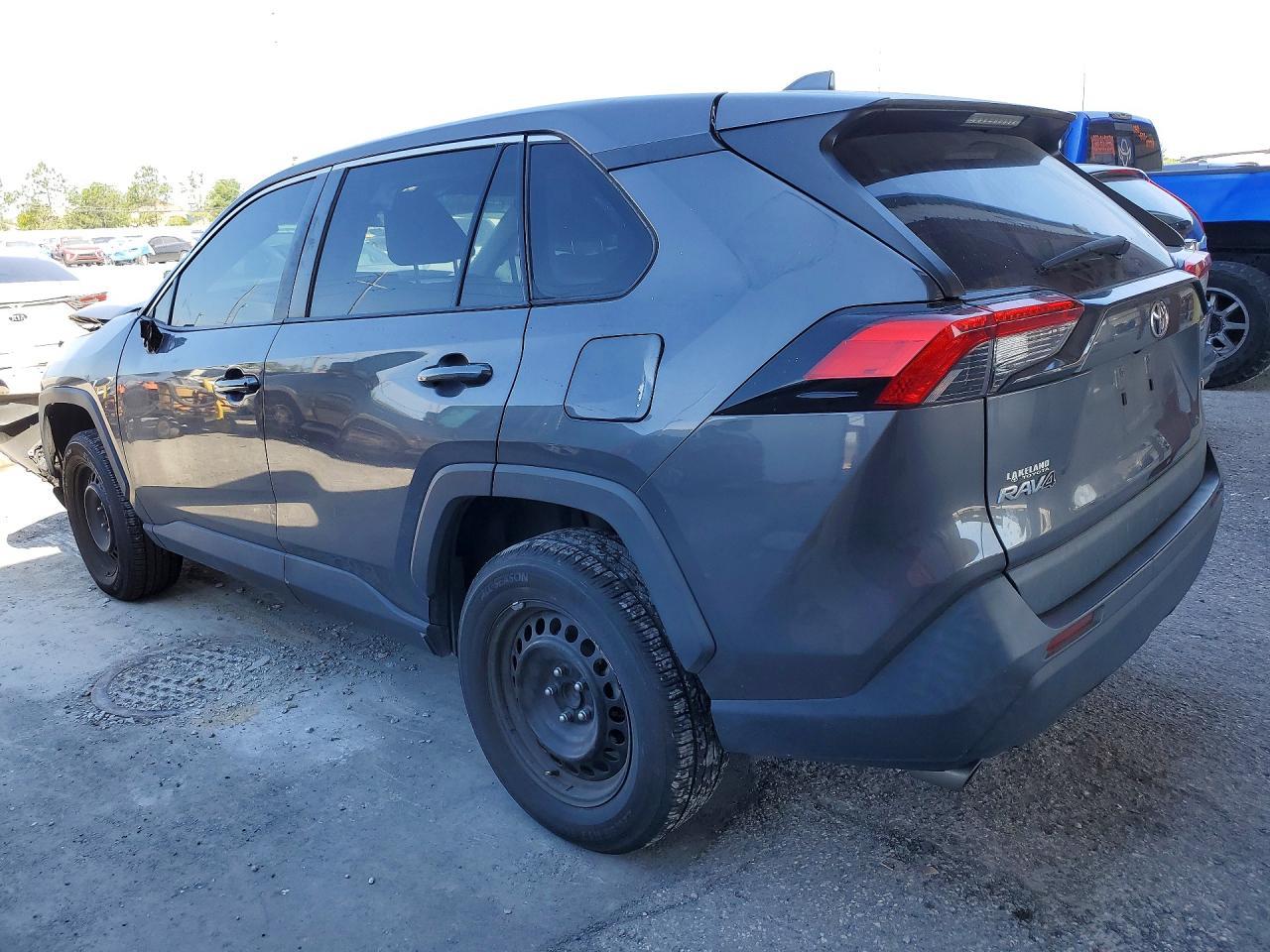 2022 Toyota Rav4 Le - Image 2