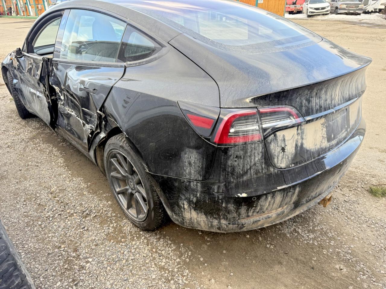 2018 Tesla Model 3 - Image 2