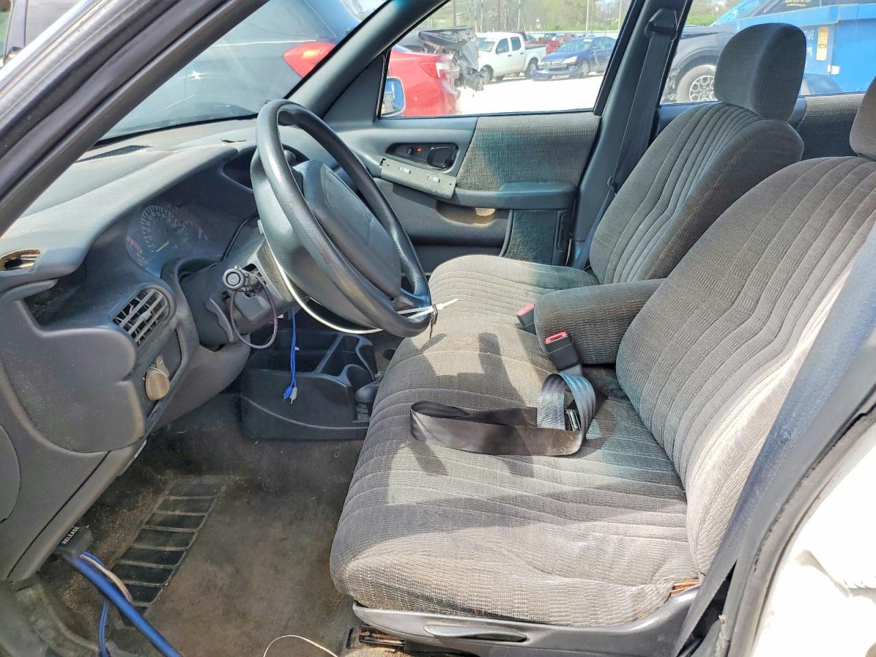 1994 Pontiac Grand Prix Se - Image 7