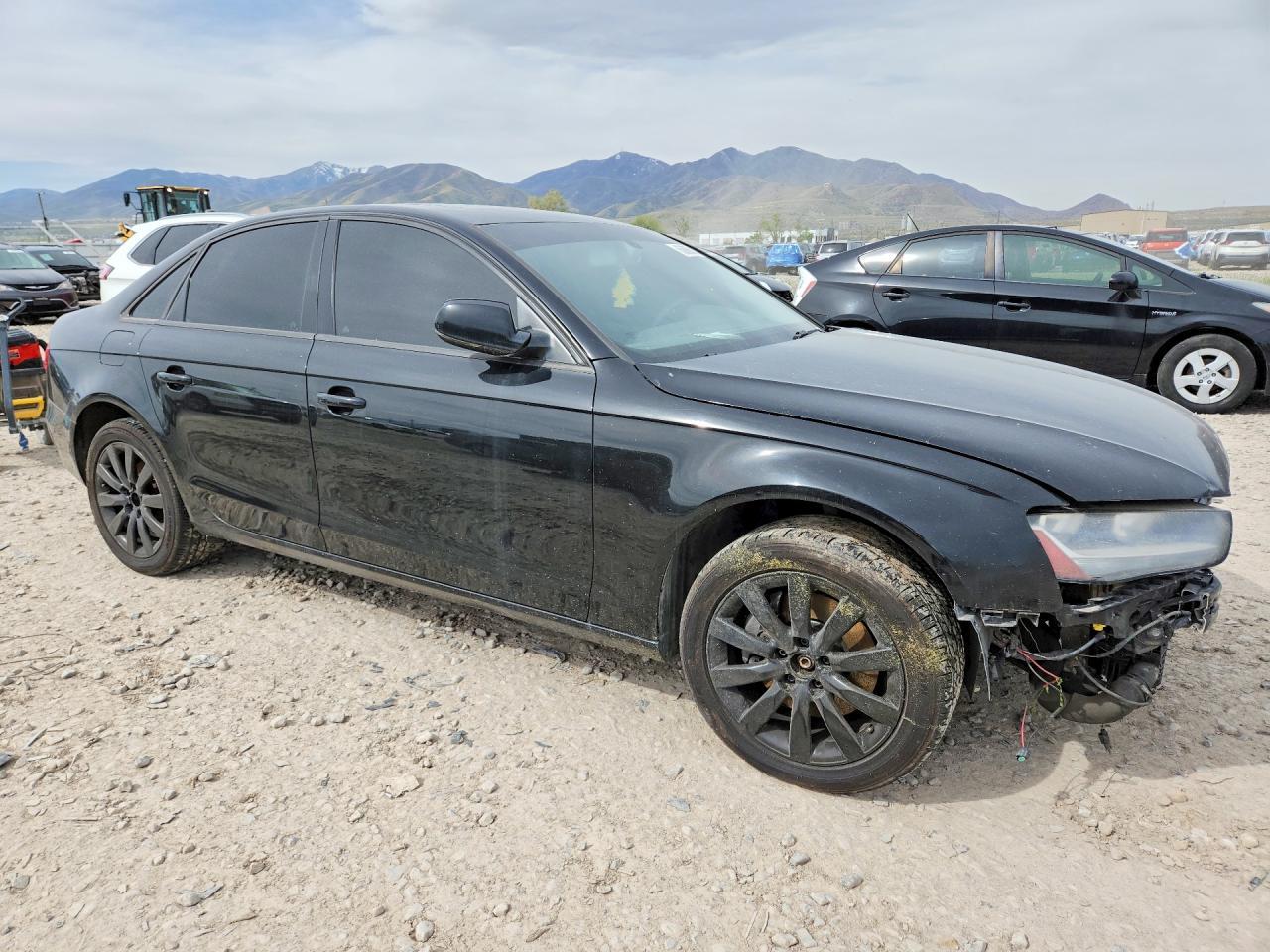 2014 Audi A4 Premium - Image 4