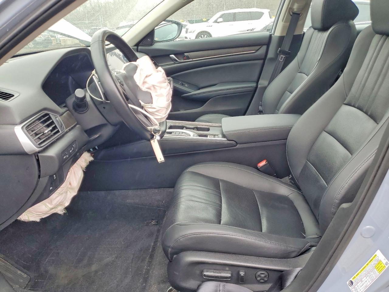 2022 Honda Accord Touring - Фото 7