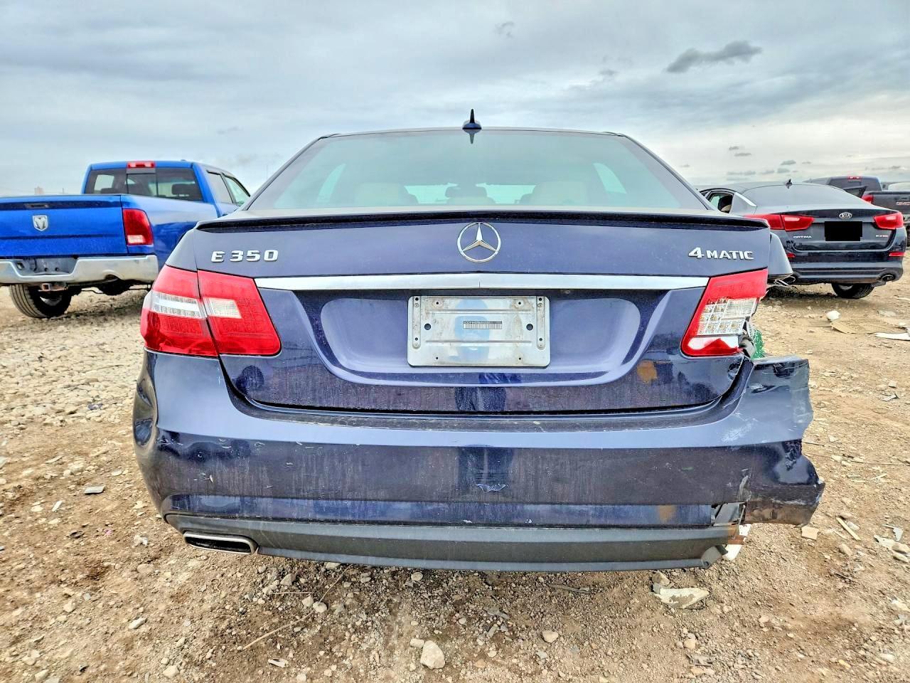 2011 Mercedes-Benz E 350 4Matic - Фото 6