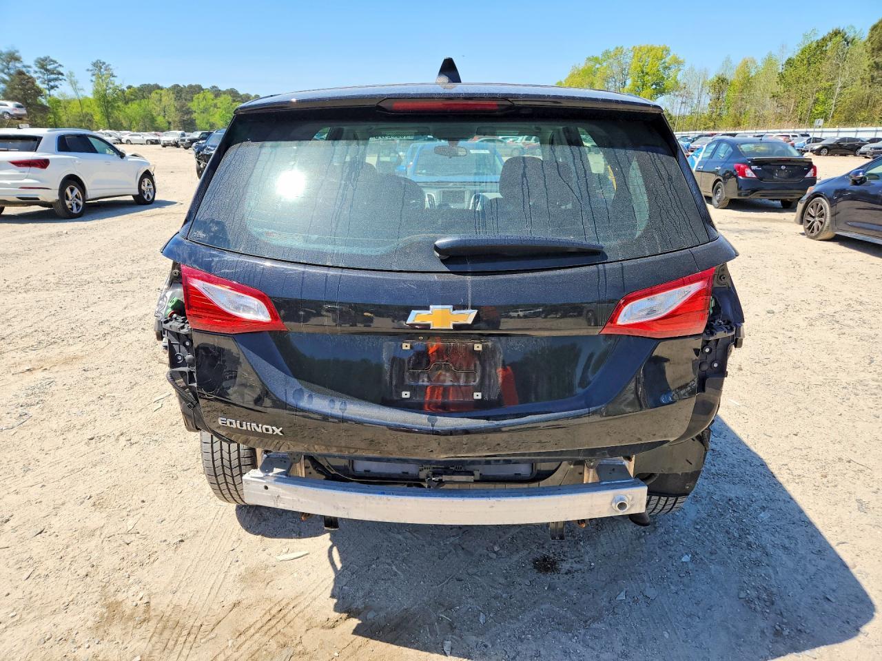 2019 Chevrolet Equinox Ls - Фото 6