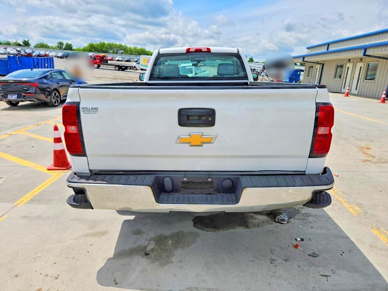 2014 Chevrolet Silverado C1500 - Image 6