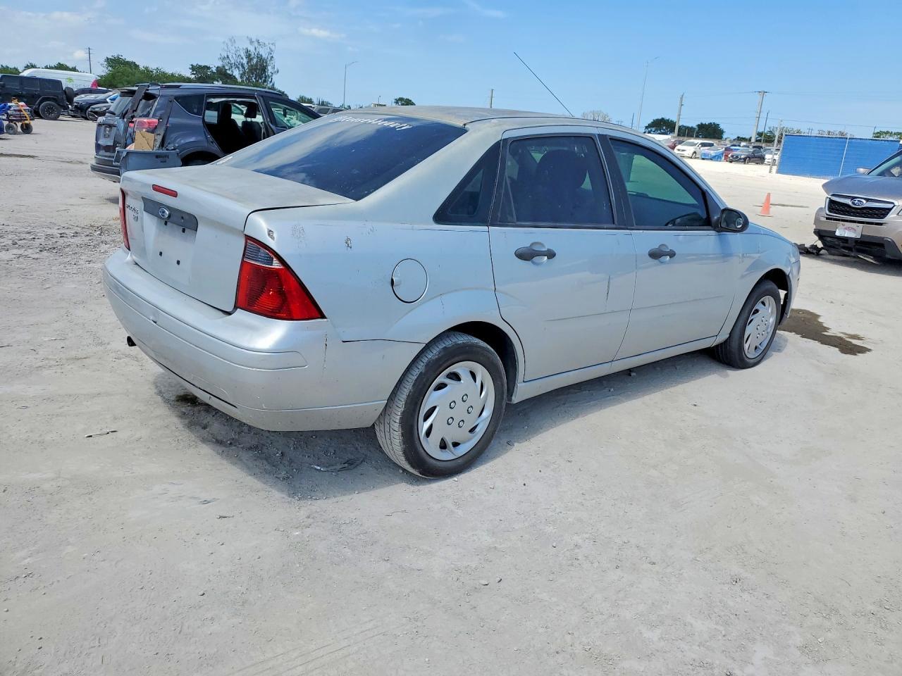 2007 Ford Focus Zx4 - Фото 3
