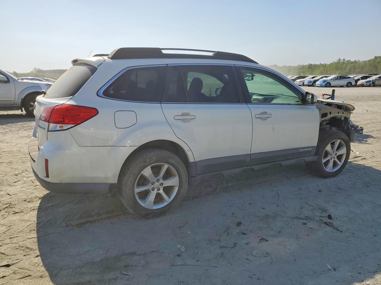 2013 Subaru Outback 2.5I Premium - Фото 3