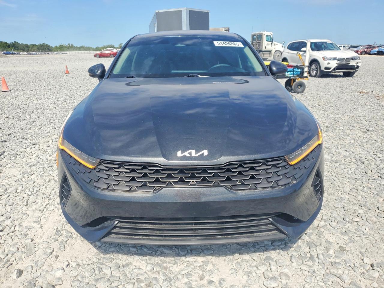 2022 Kia K5 Lxs - Image 5
