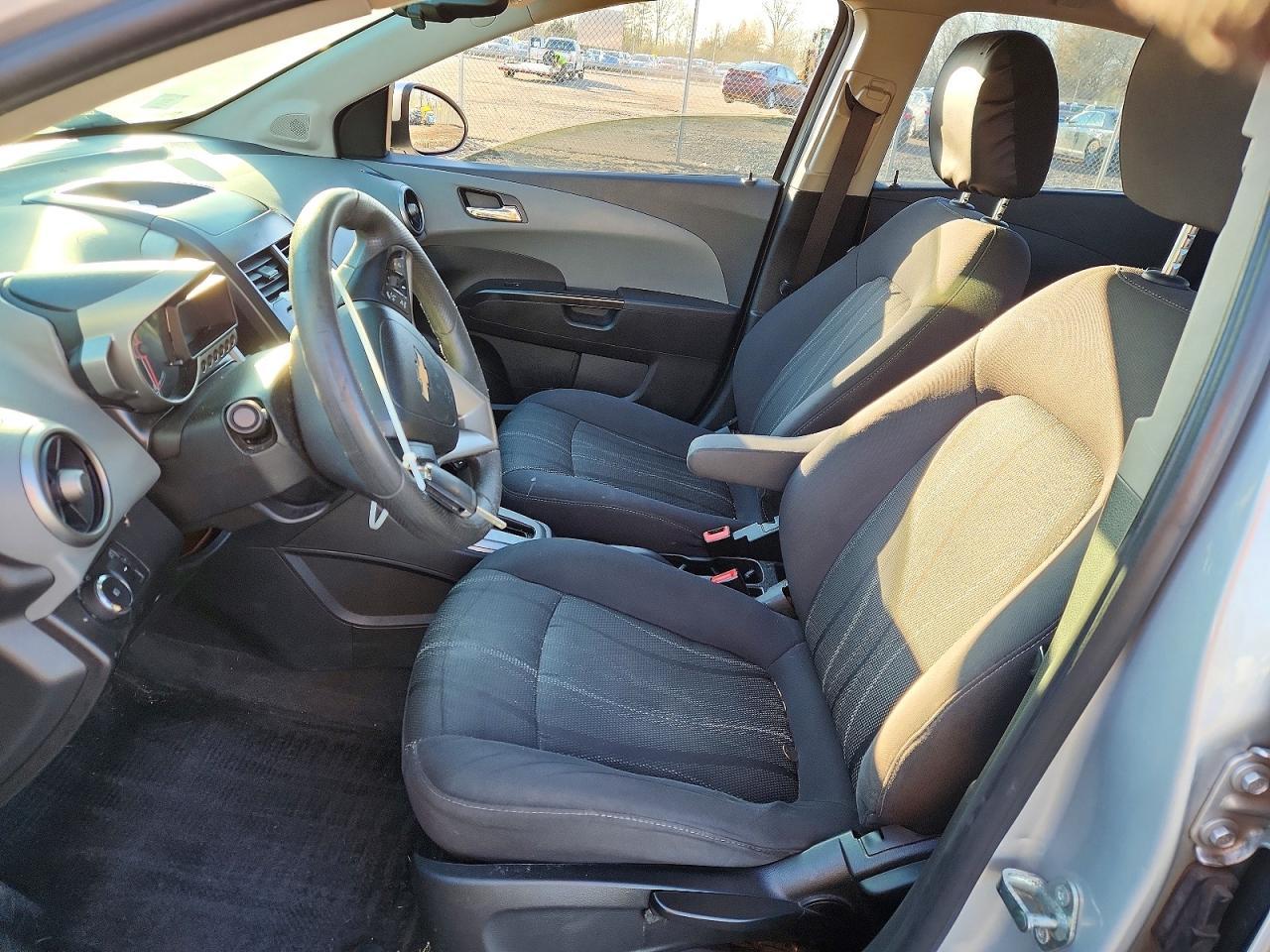 2015 Chevrolet Sonic Lt - Image 7