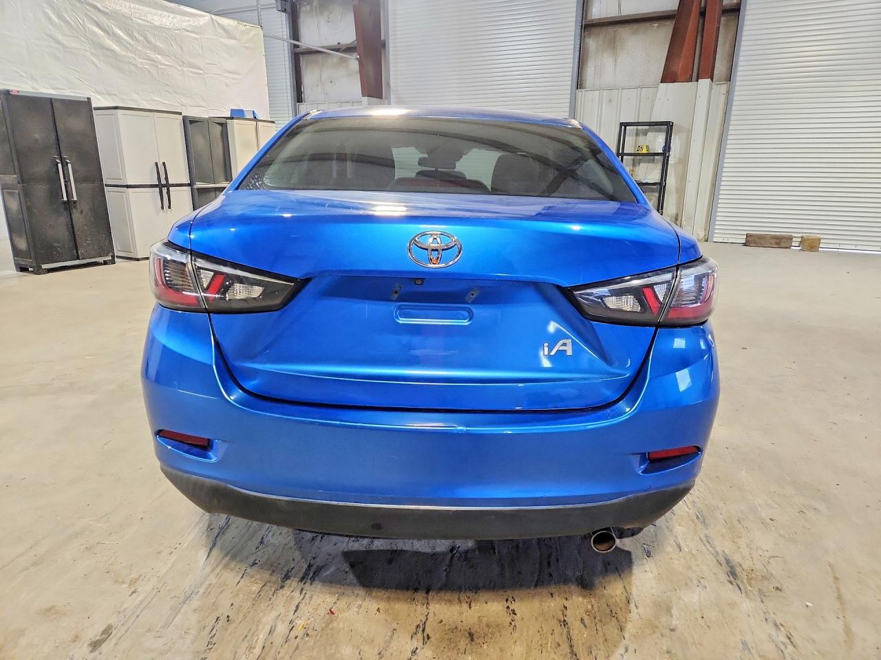 2017 Toyota Yaris Ia Base - Фото 6