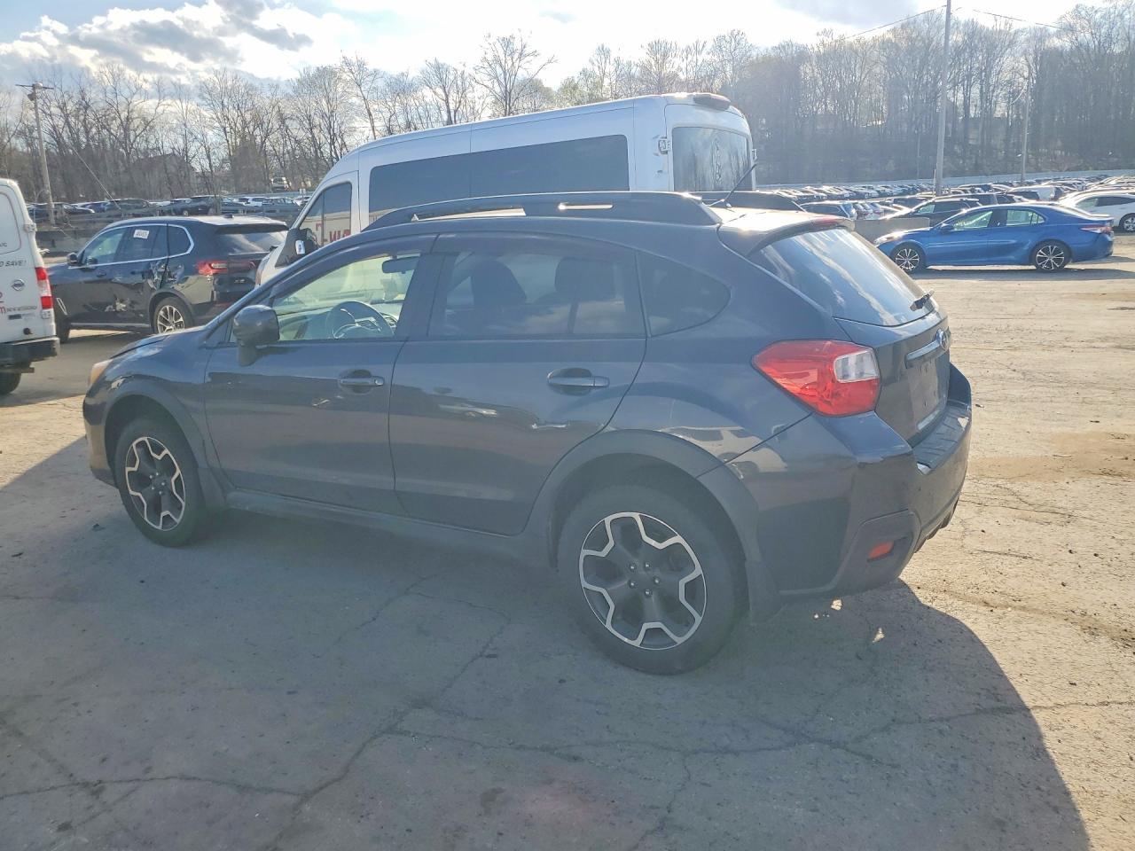 2013 Subaru Xv Crosstrek 2.0 Premium - Image 2
