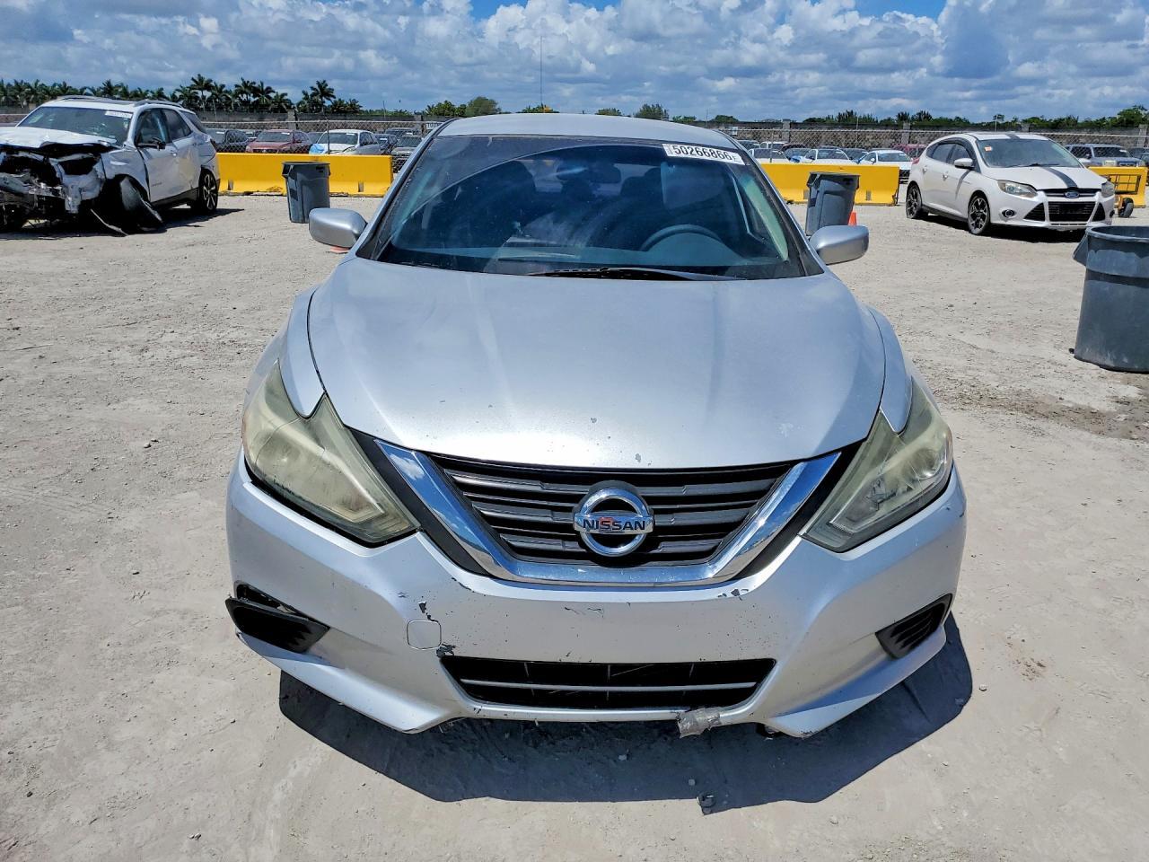 2016 Nissan Altima 2.5 S - Фото 5