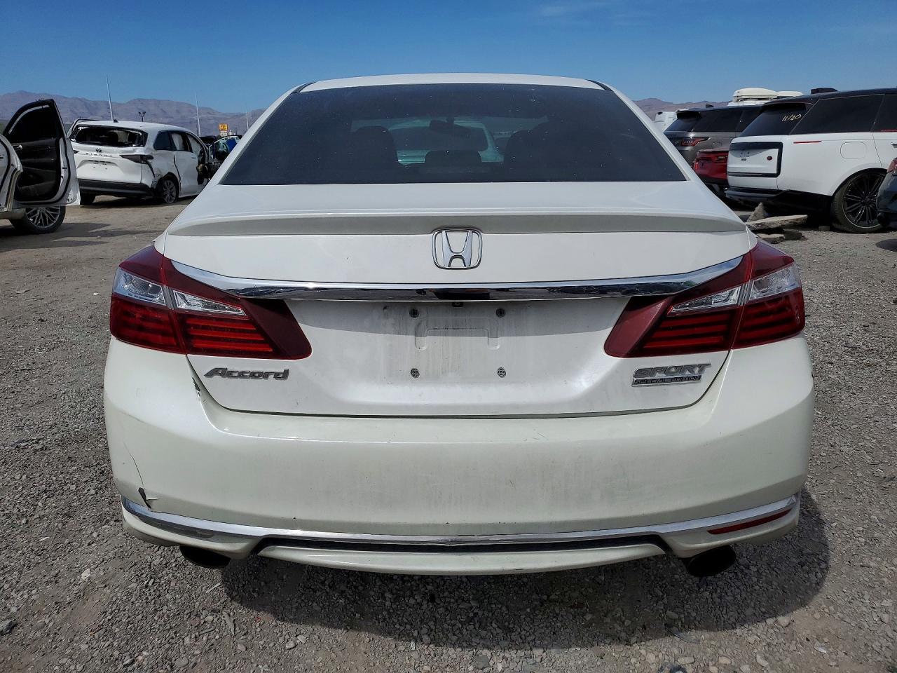 2017 Honda Accord Sport Special Edition - Image 6