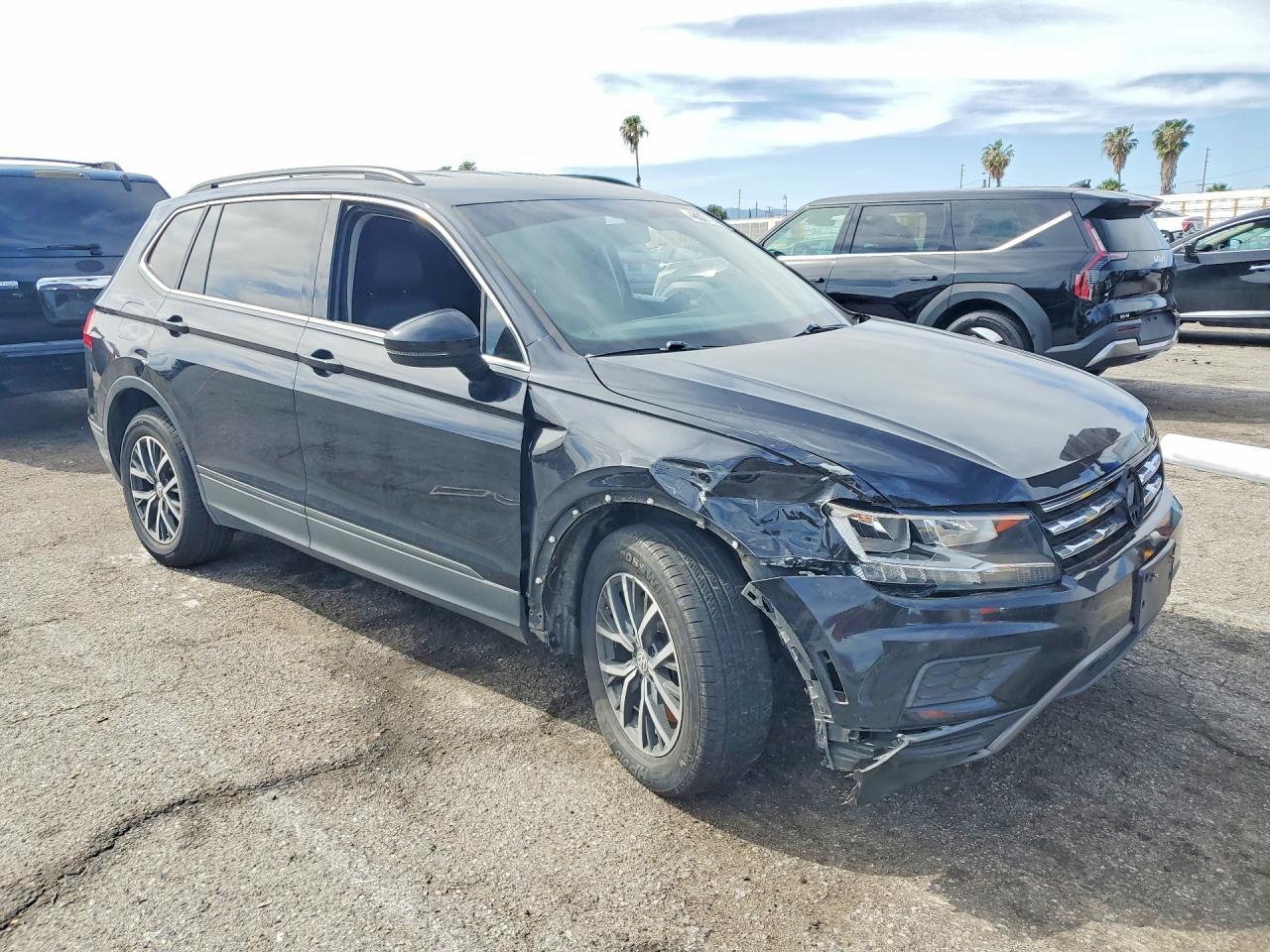 2019 Volkswagen Tiguan Se - Фото 4