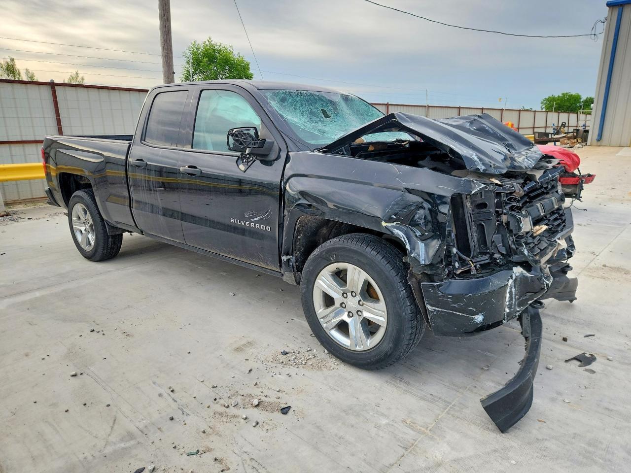 2016 Chevrolet Silverado C1500 Custom - Фото 4