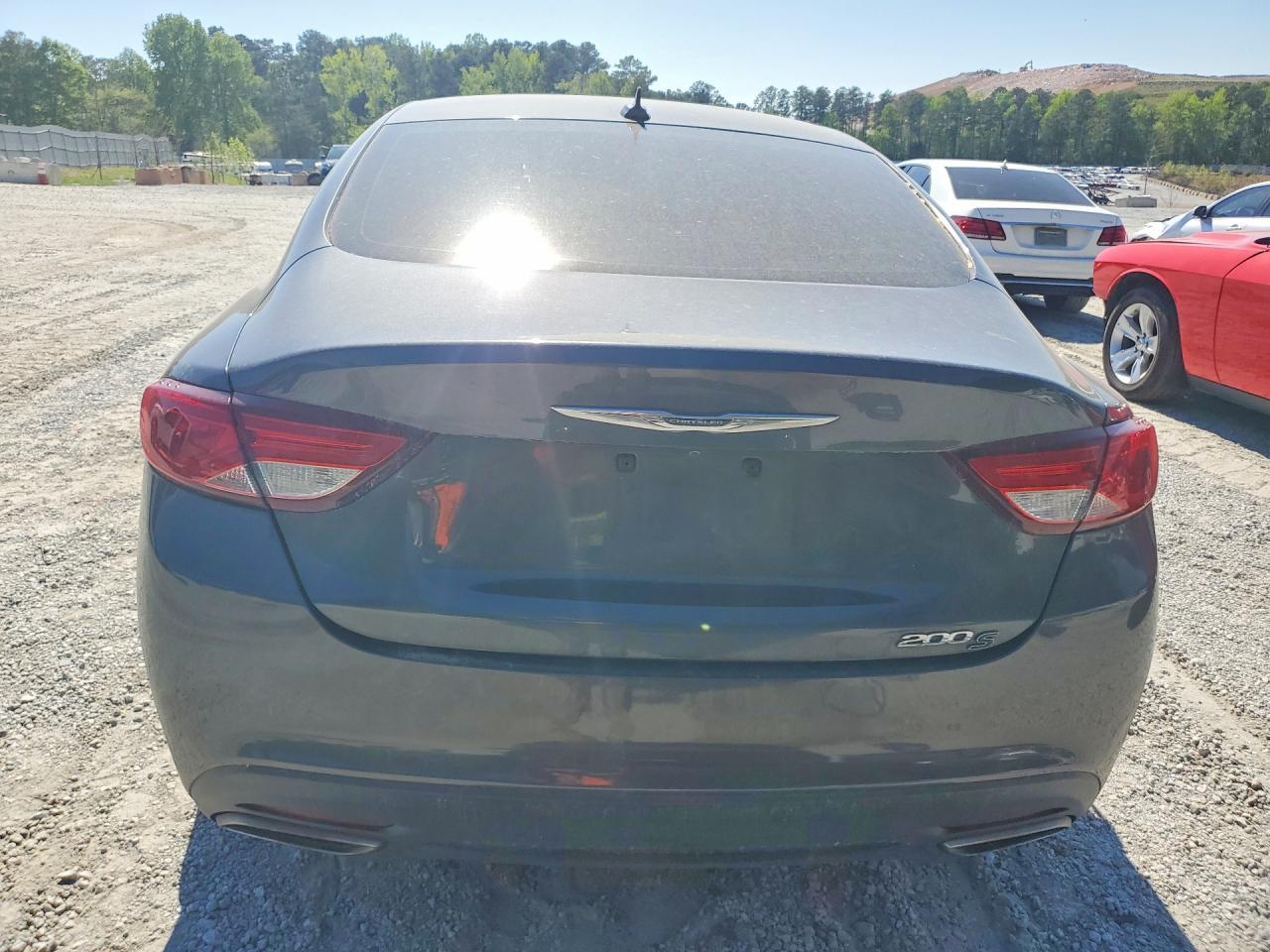 2016 Chrysler 200 S - Фото 6