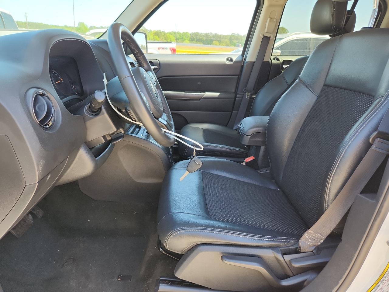2016 Jeep Patriot - Image 7