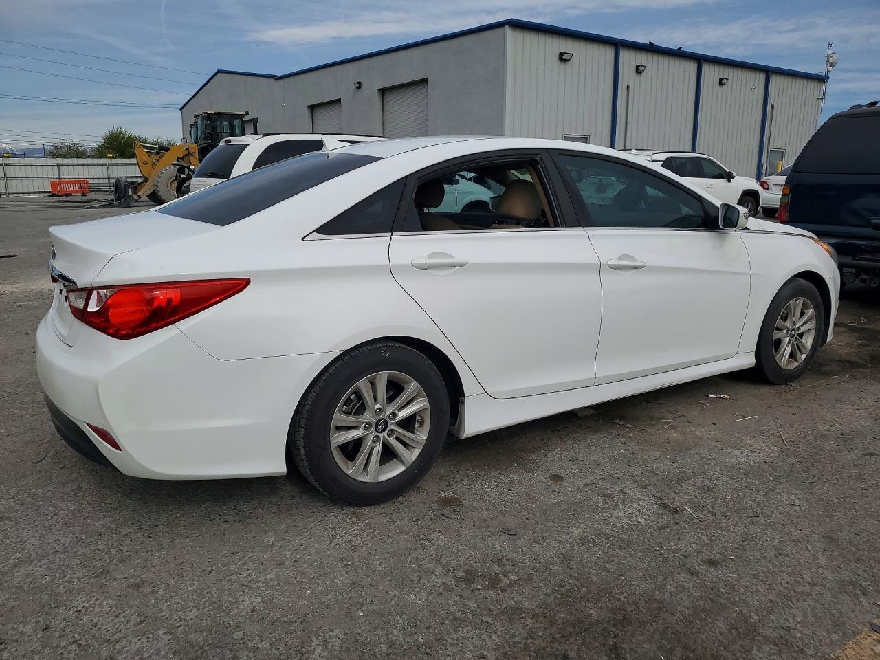 2014 Hyundai Sonata Gls - Фото 3