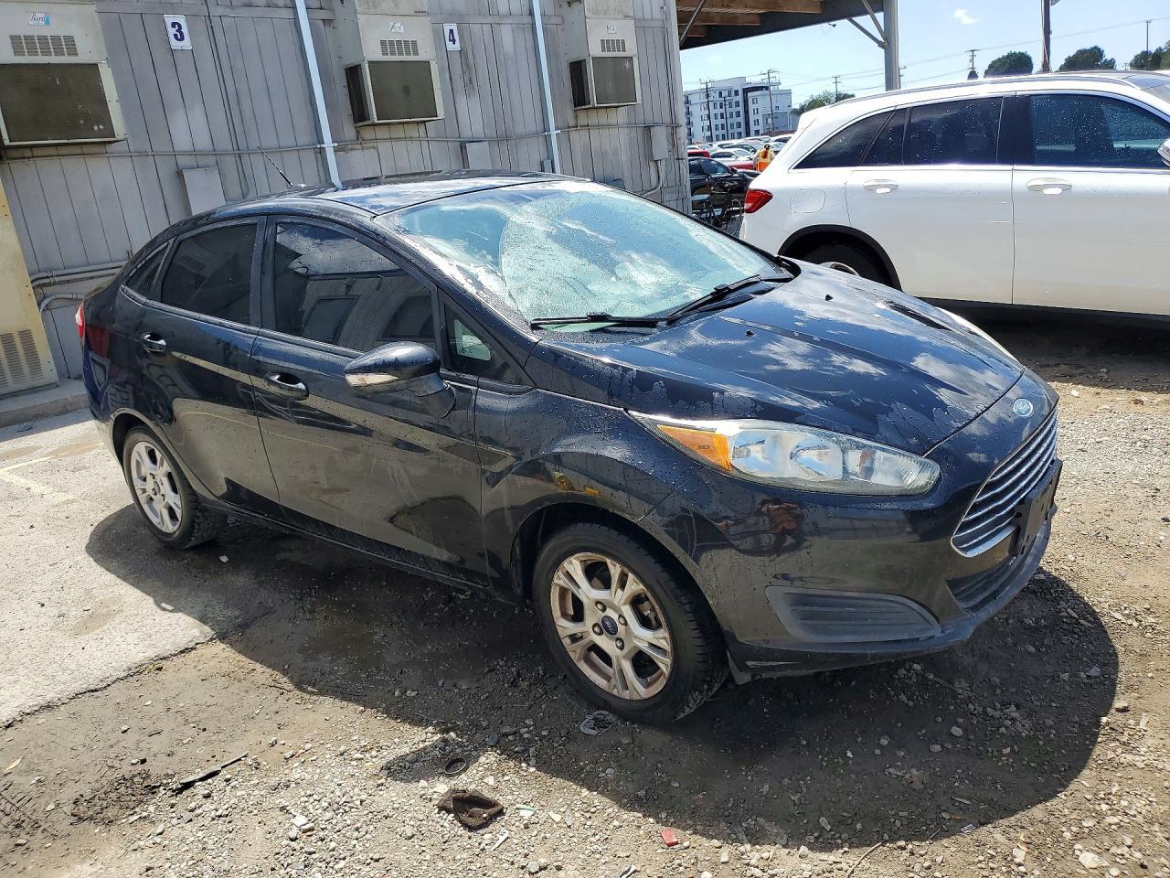 2016 Ford Fiesta Se - Image 4