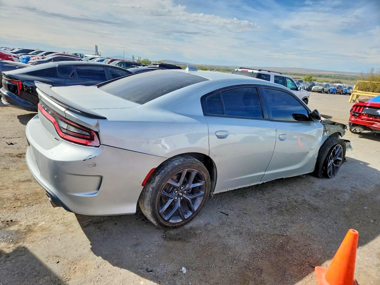 2019 Dodge Charger Gt - Image 3
