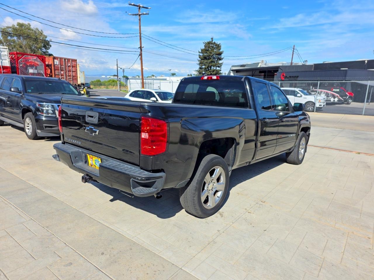 2018 Chevrolet Silverado C1500 Lt - Image 4