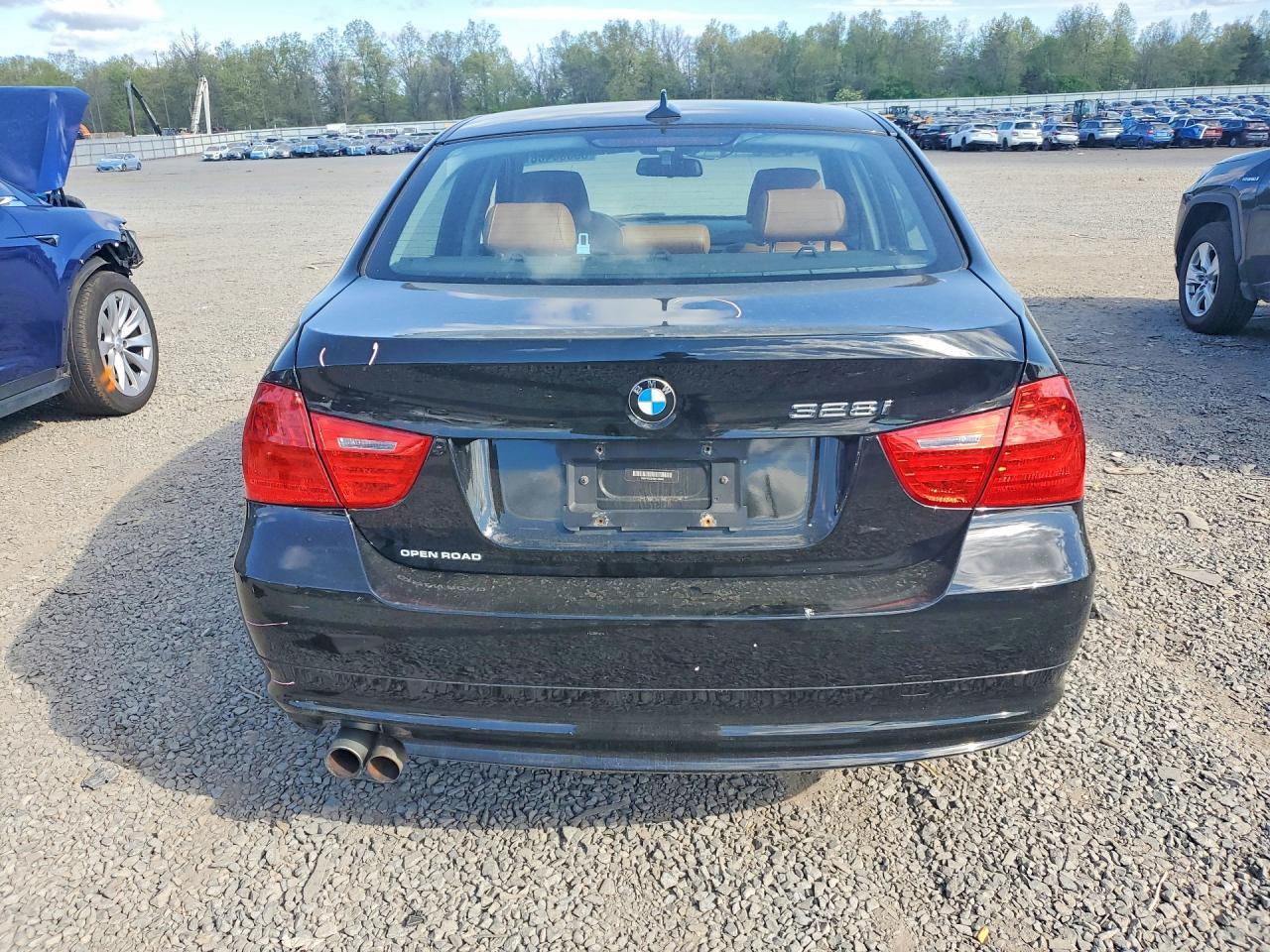 2011 BMW 328 Xi Sulev - Image 6