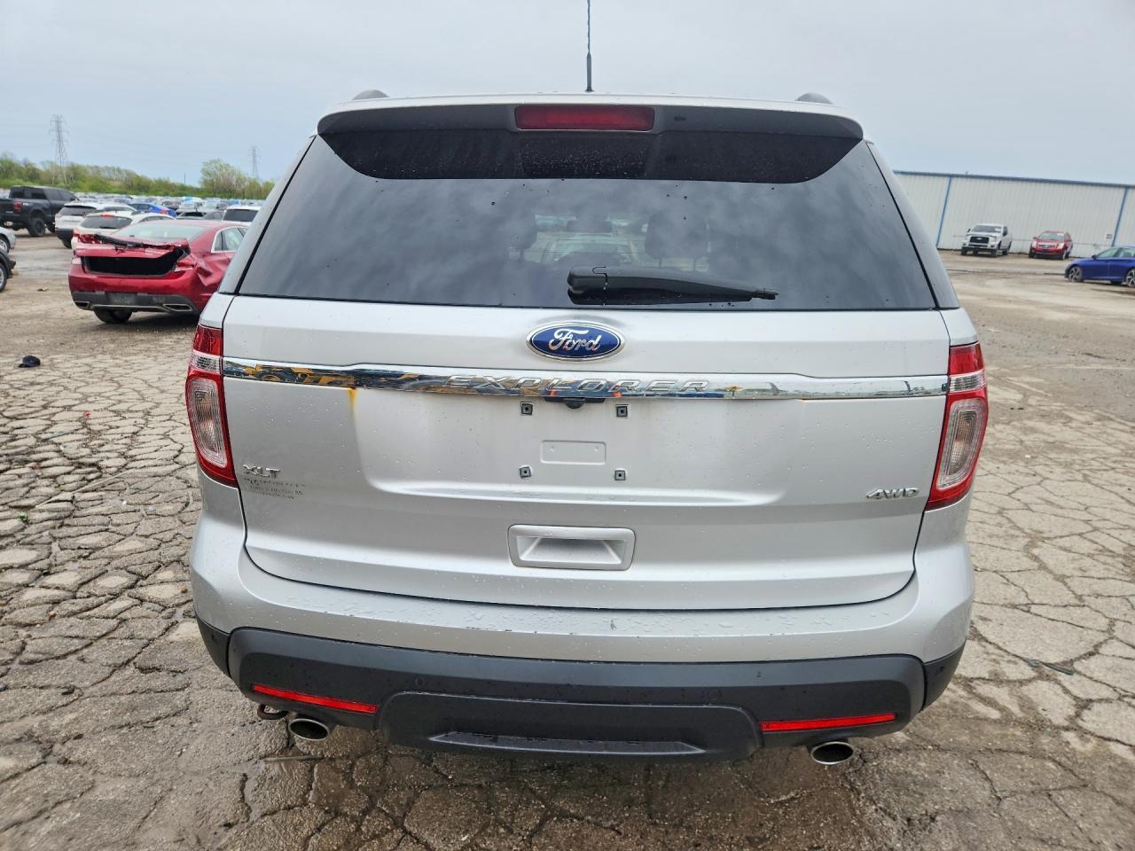 2013 Ford Explorer Xlt - Image 6