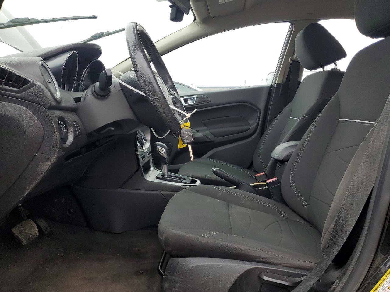 2014 Ford Fiesta Se - Image 7