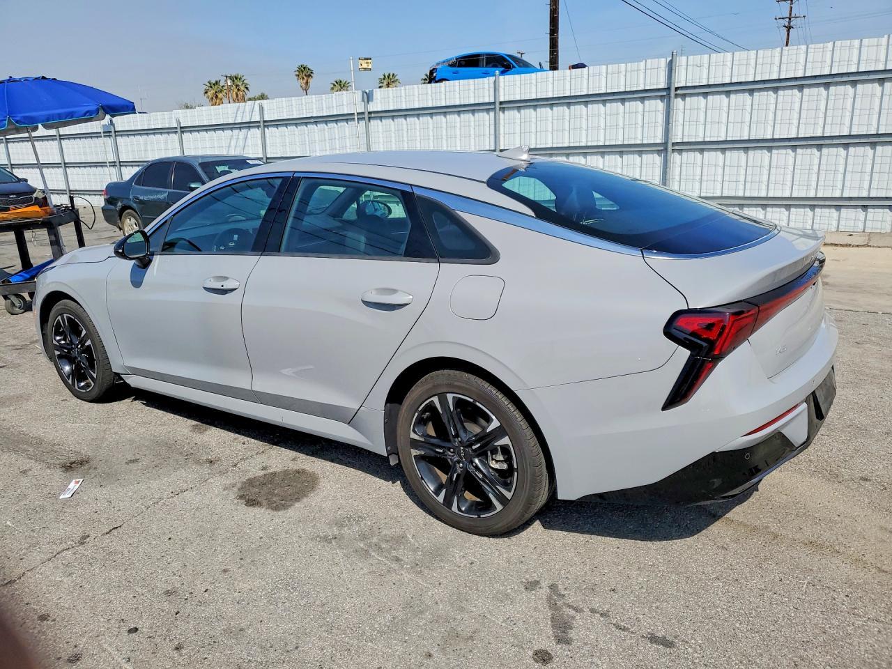 2025 Kia K5 Gt-Line - Фото 2