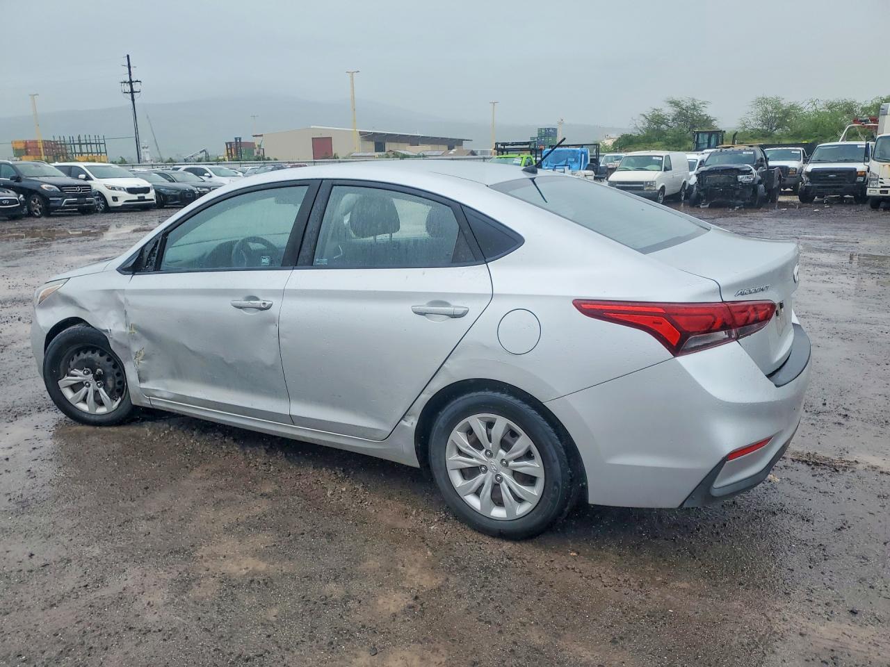 2020 Hyundai Accent Se - Image 2