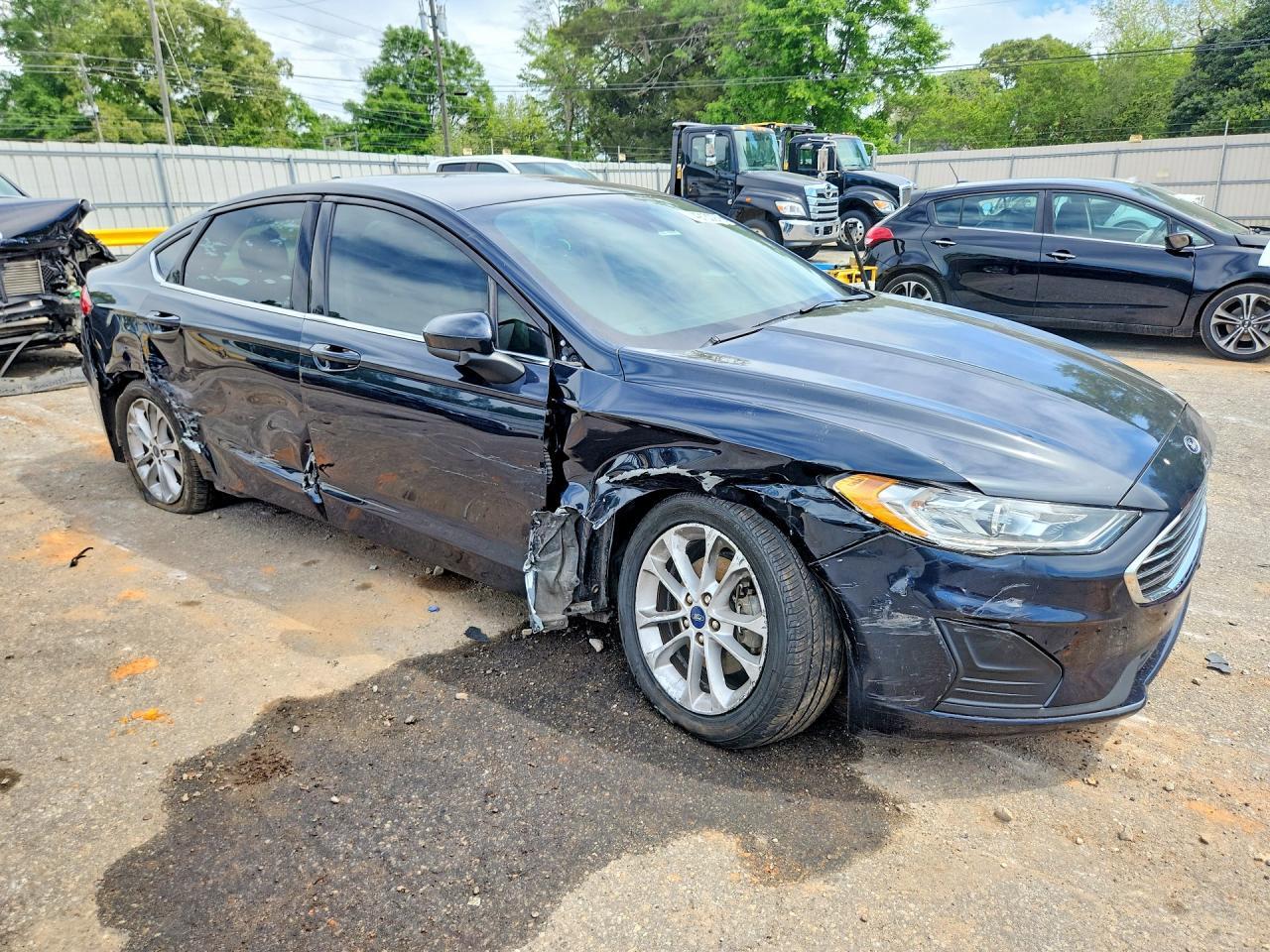 2020 Ford Fusion Se - Фото 4