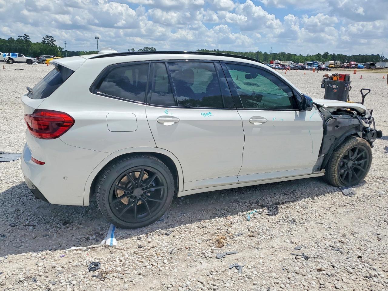 2020 BMW X3 xDrivem40I - Фото 3