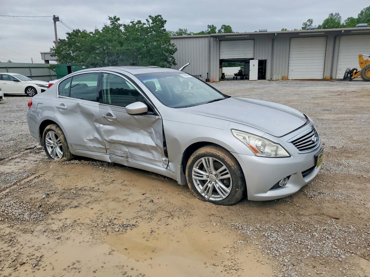 2011 Infiniti G25 Sedan X - Фото 4