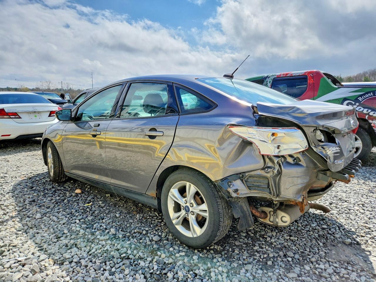 2014 Ford Focus Se - Image 2