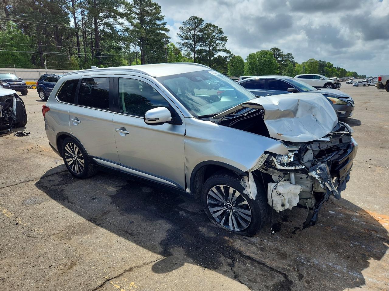 2020 Mitsubishi Outlander Se - Image 4