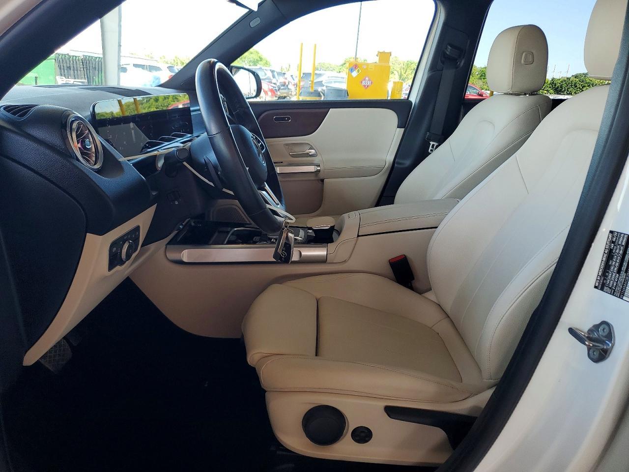 2022 Mercedes-Benz Glb 250 - Фото 7