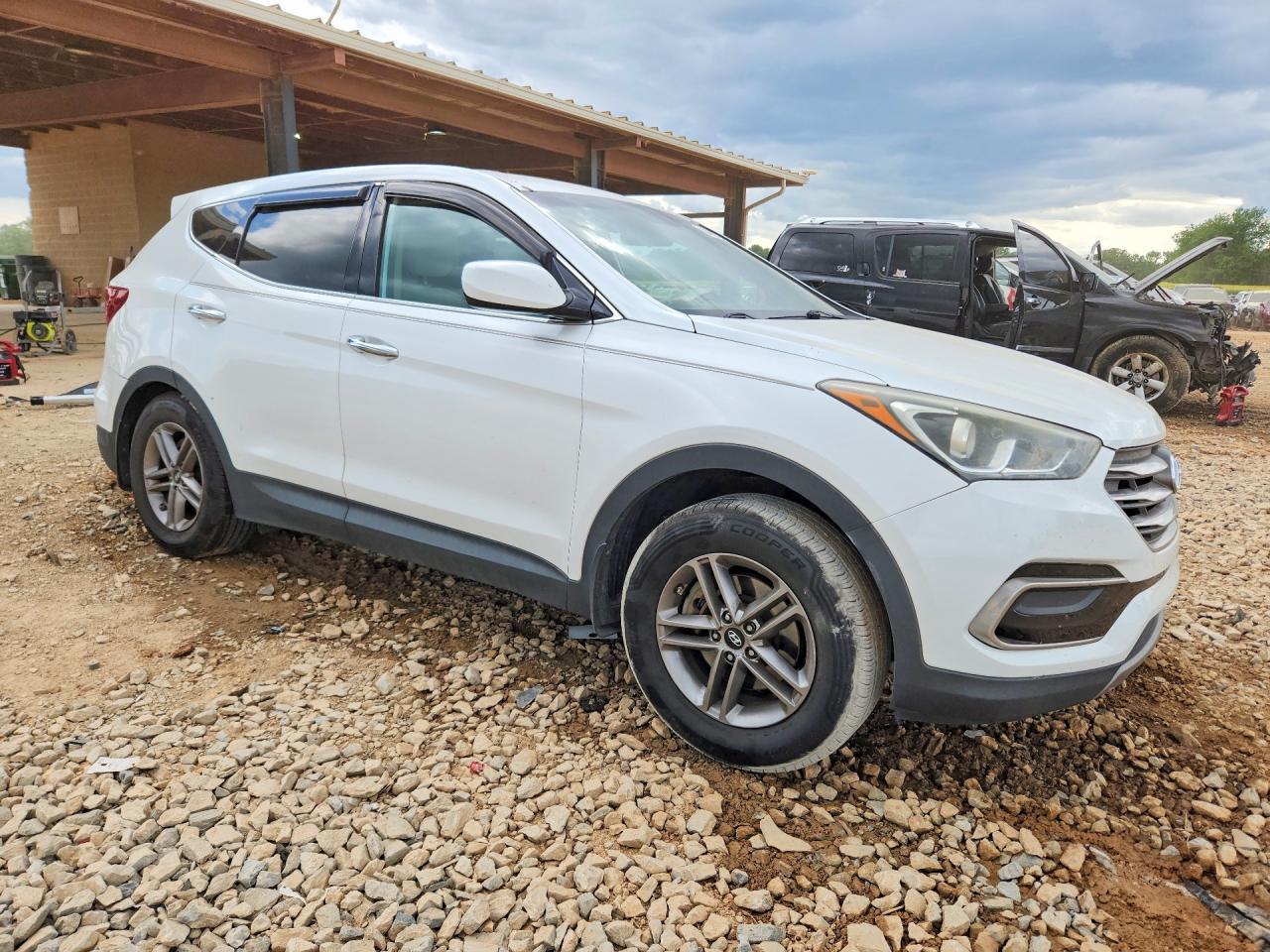 2017 Hyundai Santa Fe Sport 2.4L - Фото 4