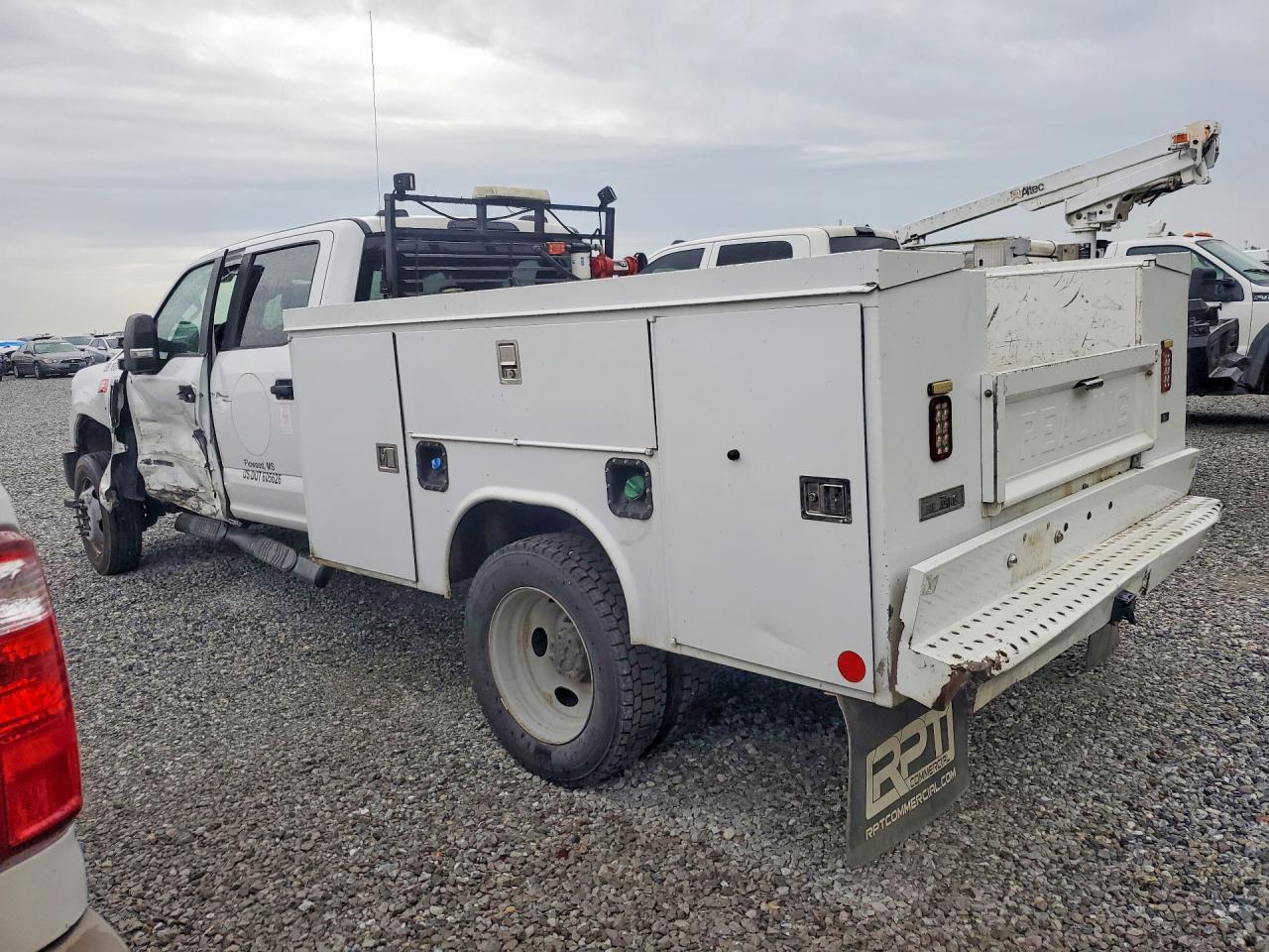 2020 Ford F550 Super Duty - Фото 2