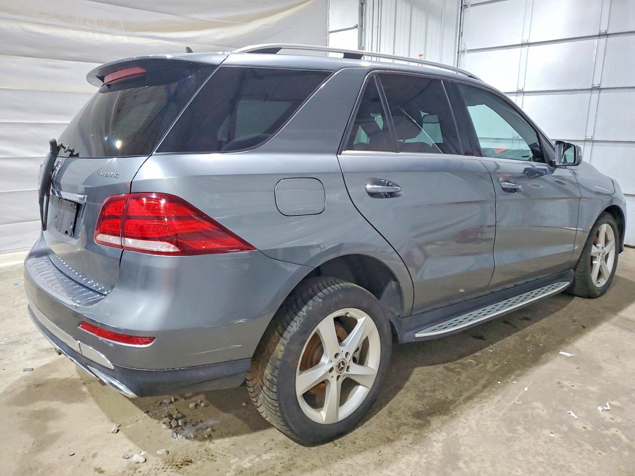 2017 Mercedes-Benz Gle 350 4Matic - Фото 3