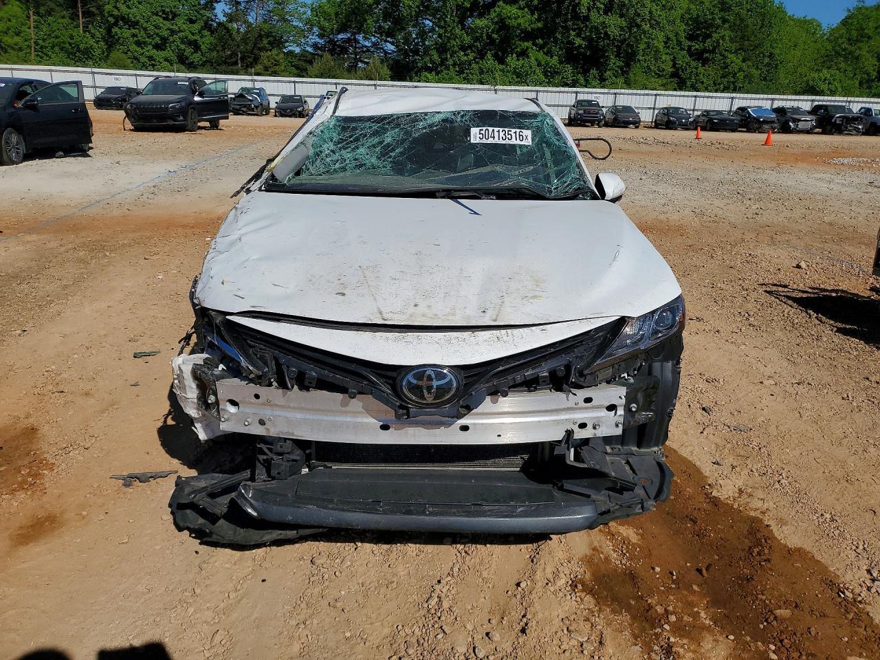 2023 Toyota Camry Le - Фото 5