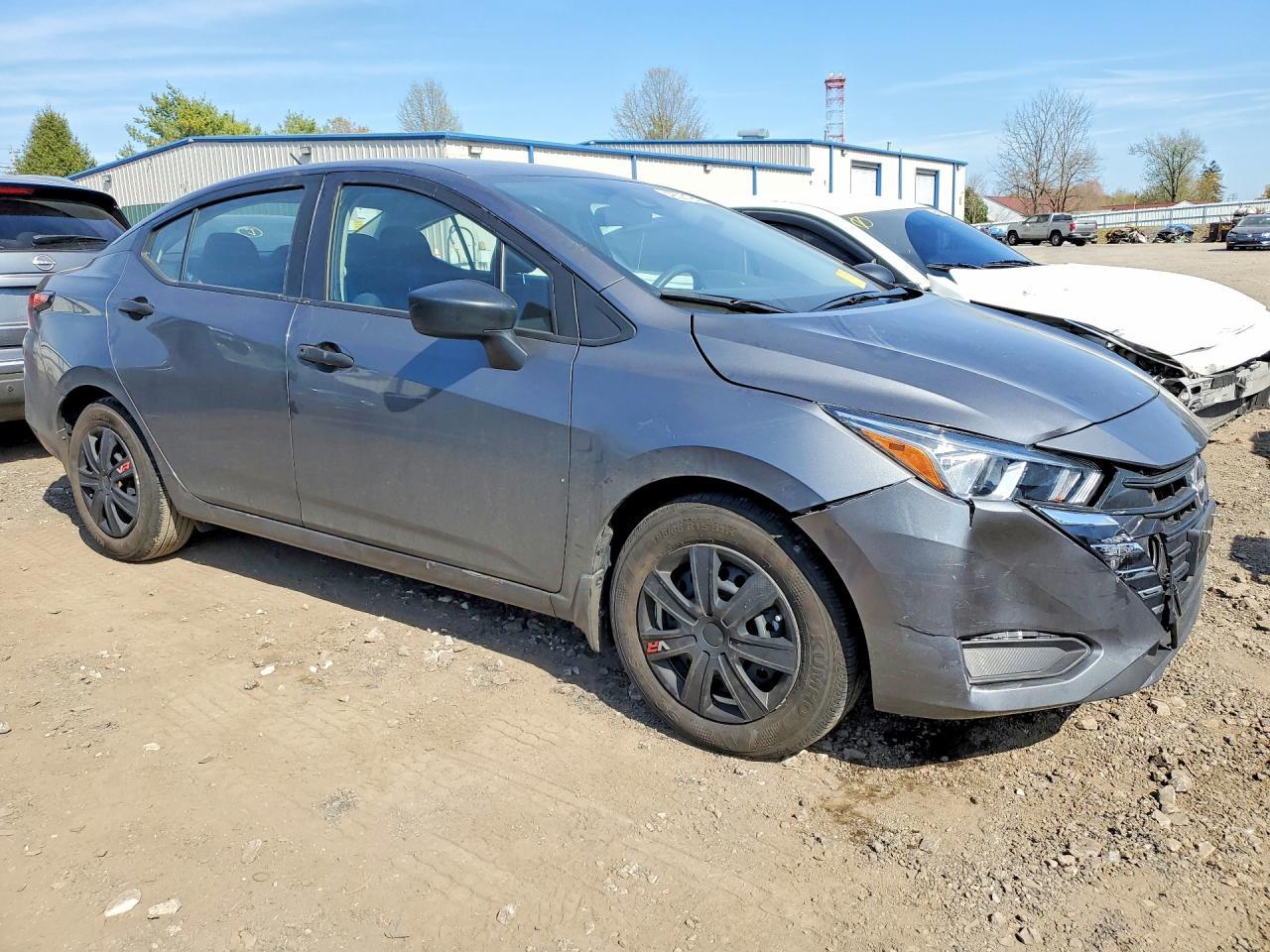 2024 Nissan Versa S - Фото 4