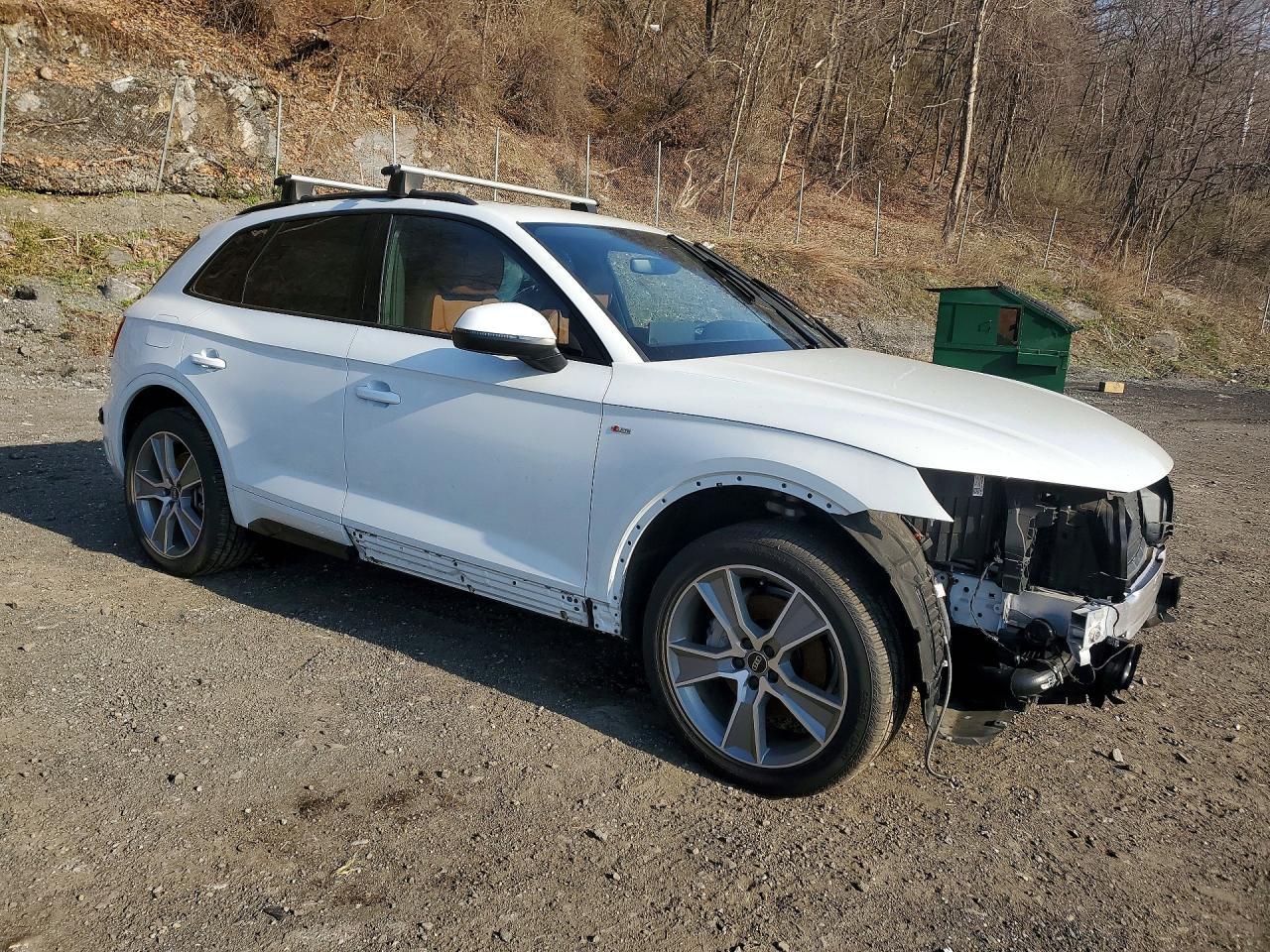 2025 Audi Q5 Premium 45 - Image 4