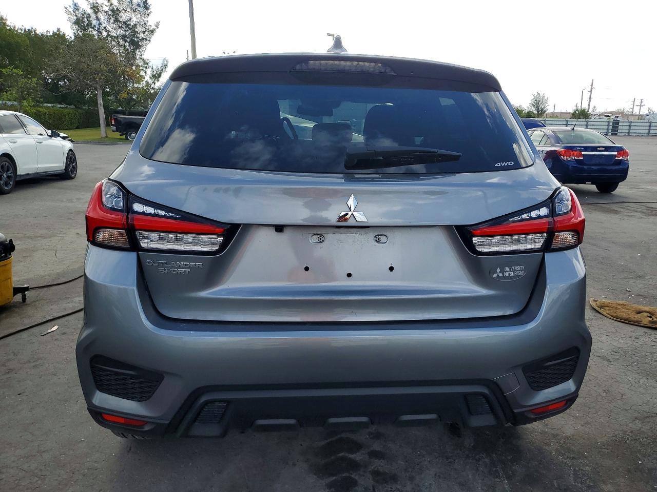 2025 Mitsubishi Outlander Sport S - Фото 6