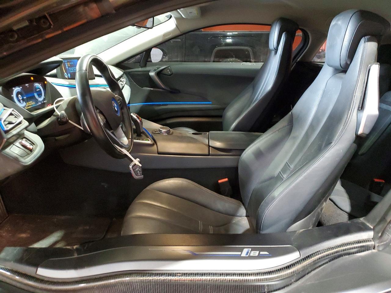 2016 BMW I8 - Фото 7