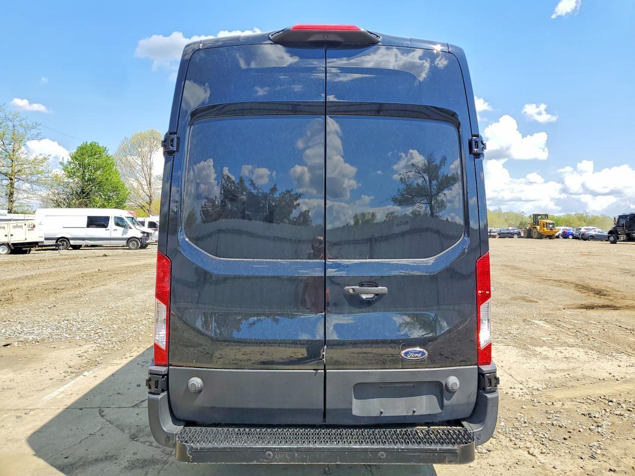 2019 Ford Transit T-250 Ext Cargo 3.2L 5C Tdsl - Image 6