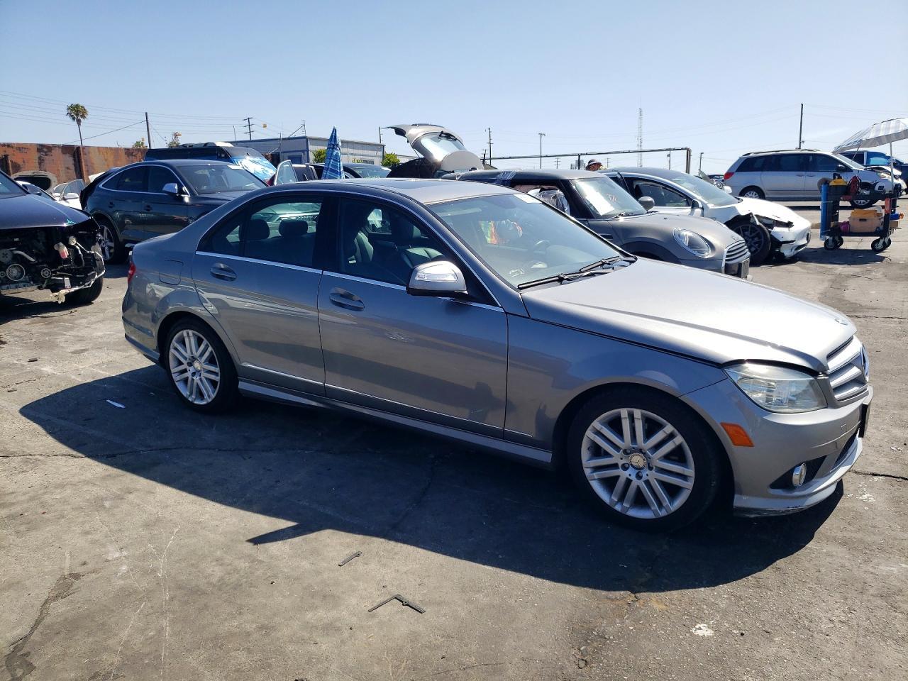 2009 Mercedes-Benz C 300 - Фото 4