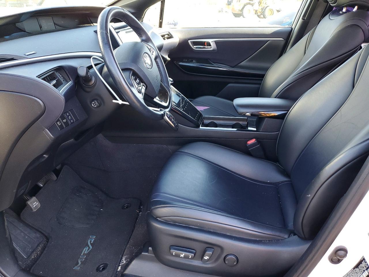 2016 Toyota Mirai Base - Фото 7