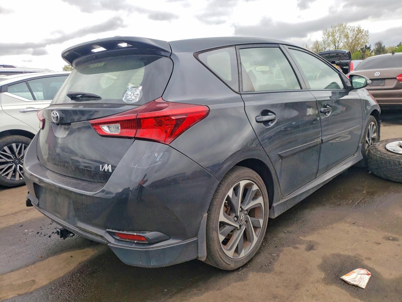 2018 Toyota Corolla Im Base - Фото 3