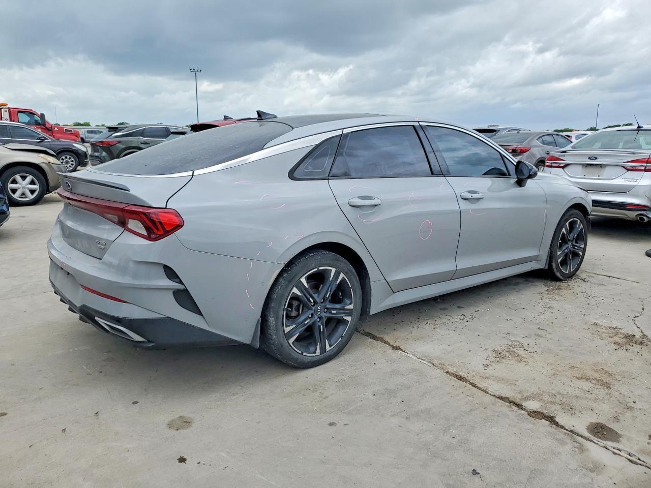 2021 Kia K5 Gt-Line - Фото 3