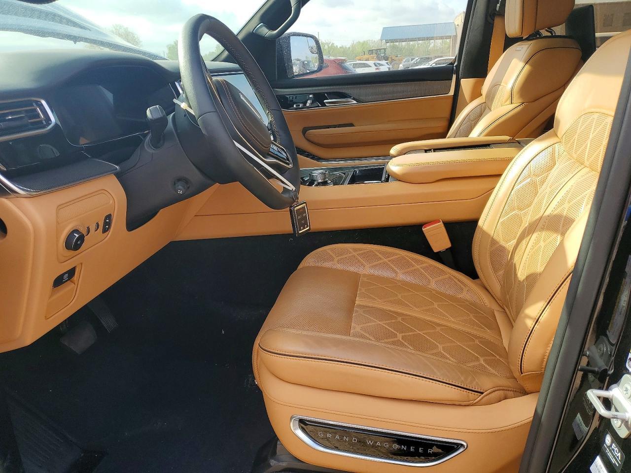 2023 Jeep Grand Wagoneer Series Iii - Фото 7