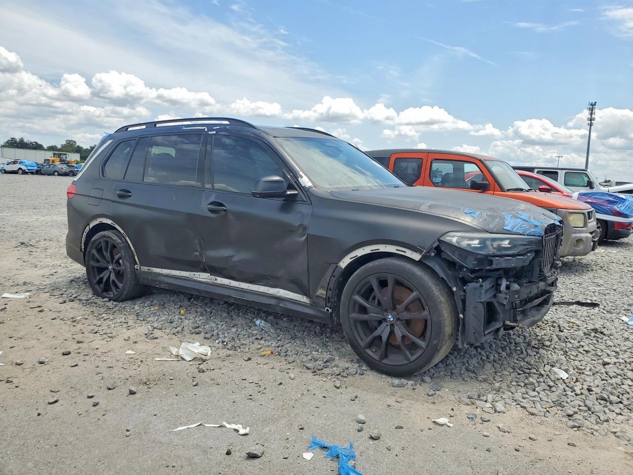 2019 BMW X7 xDrive40I - Фото 4